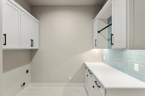 2565 Groves Court Tool TX 75143