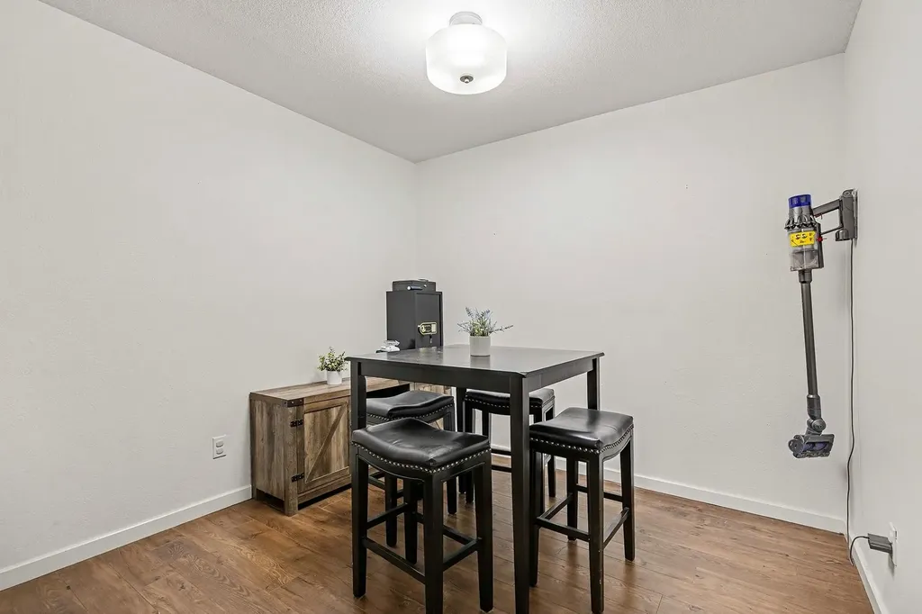 1603 Miller Court Pantego TX 76013