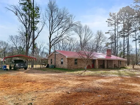 7766 N State Highway 78 Ravenna TX 75476