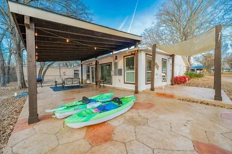 674 Briggs Boulevard East Tawakoni TX 75472
