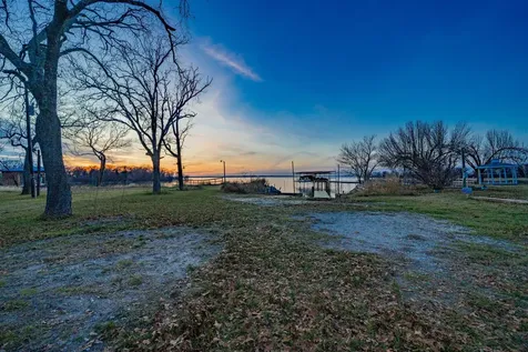 674 Briggs Boulevard East Tawakoni TX 75472