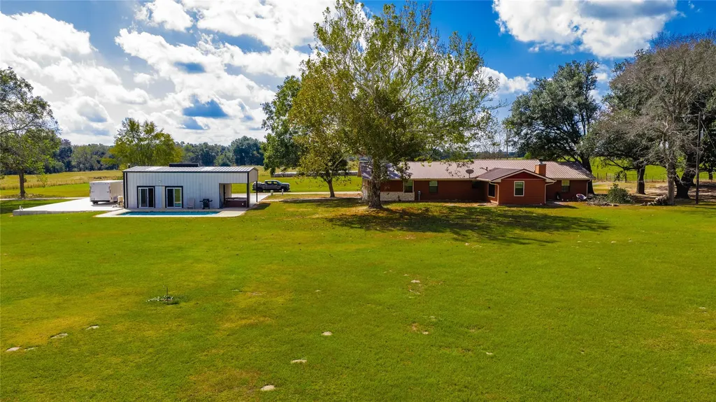 12985 County Road 4331 Larue TX 75770