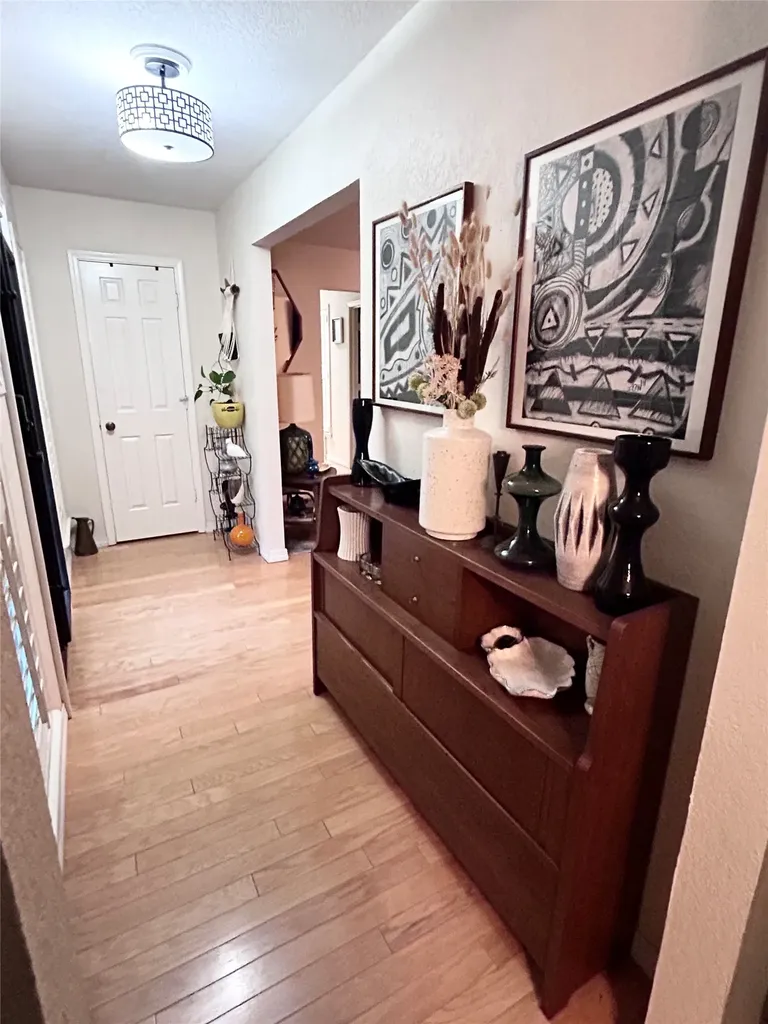 4512 Cimmaron Trail De Cordova TX 76049