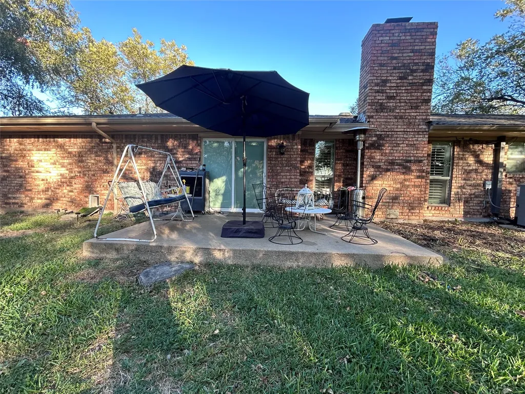 4512 Cimmaron Trail De Cordova TX 76049