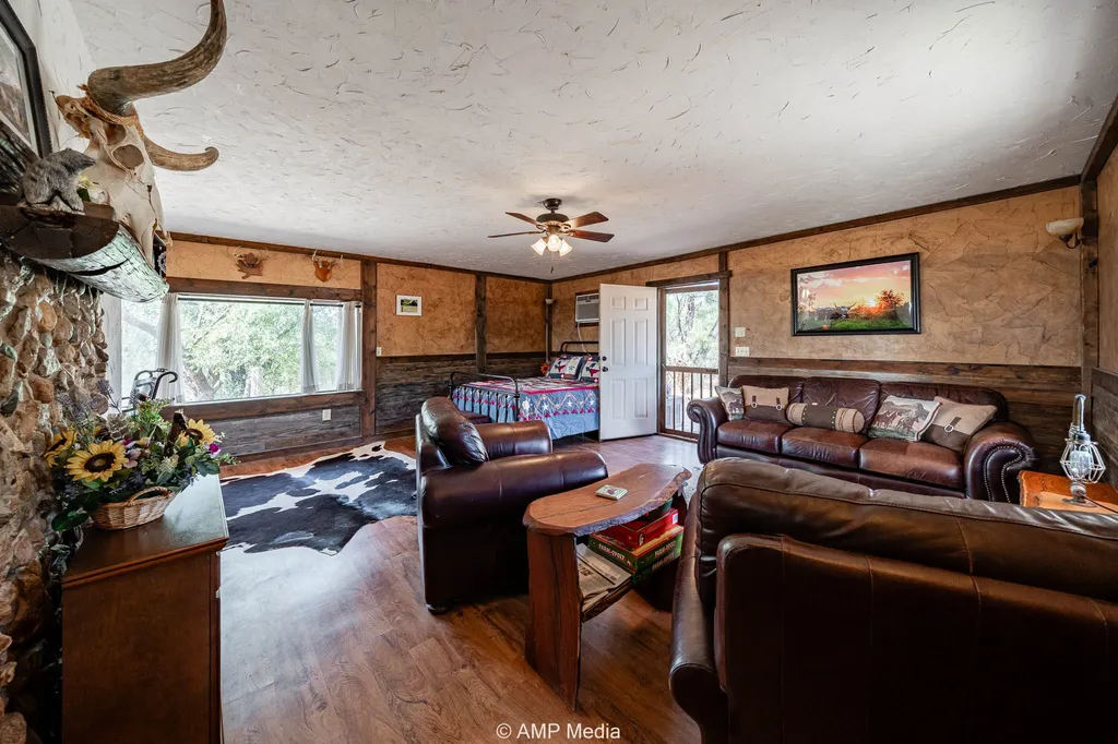 4538 County Road 463 Rule TX 79547