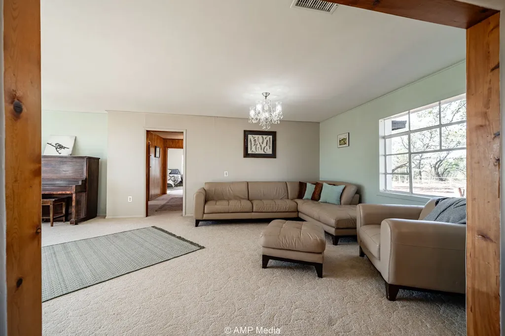 4538 County Road 463 Rule TX 79547
