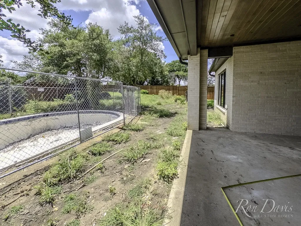 1109 Glenfield Court Richardson TX 75080