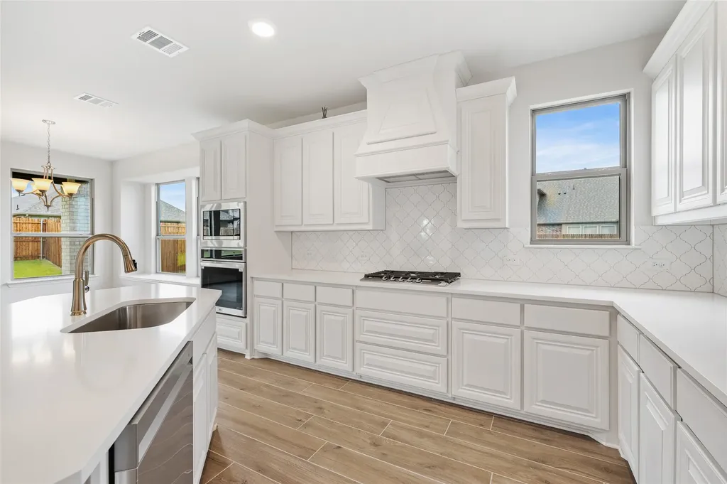 2129 Stone River Boulevard Royse City TX 75789