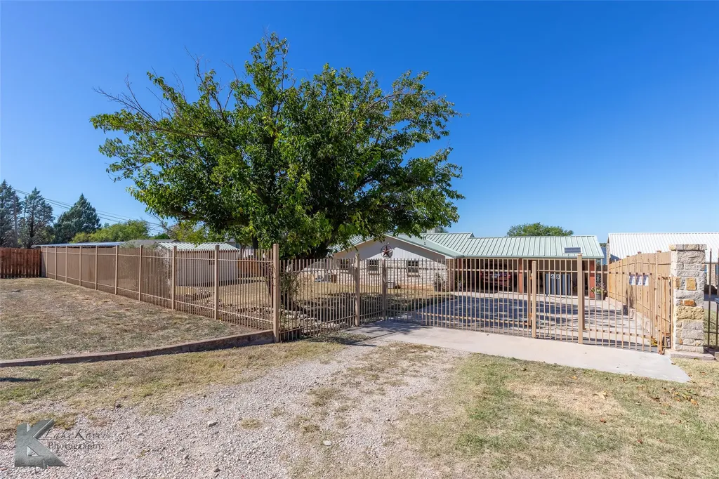48 Poverty Point Creek Abilene TX 79601