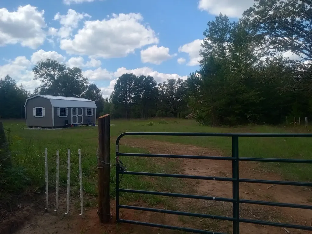 165 County Road 2613 Marietta TX 75566