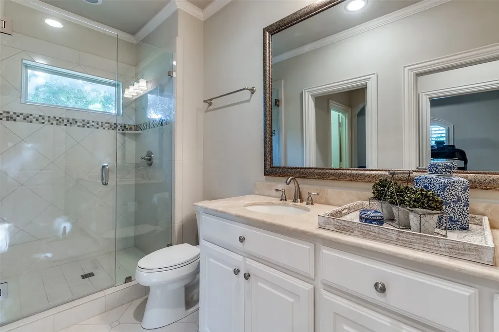 5311 W University Boulevard Dallas TX 75209