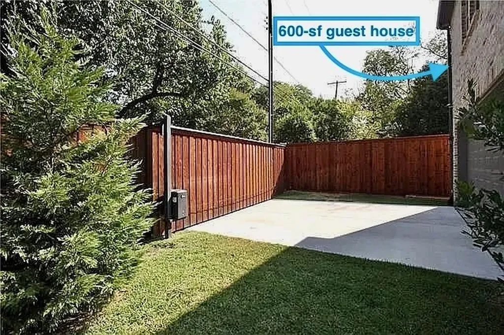 5311 W University Boulevard Dallas TX 75209