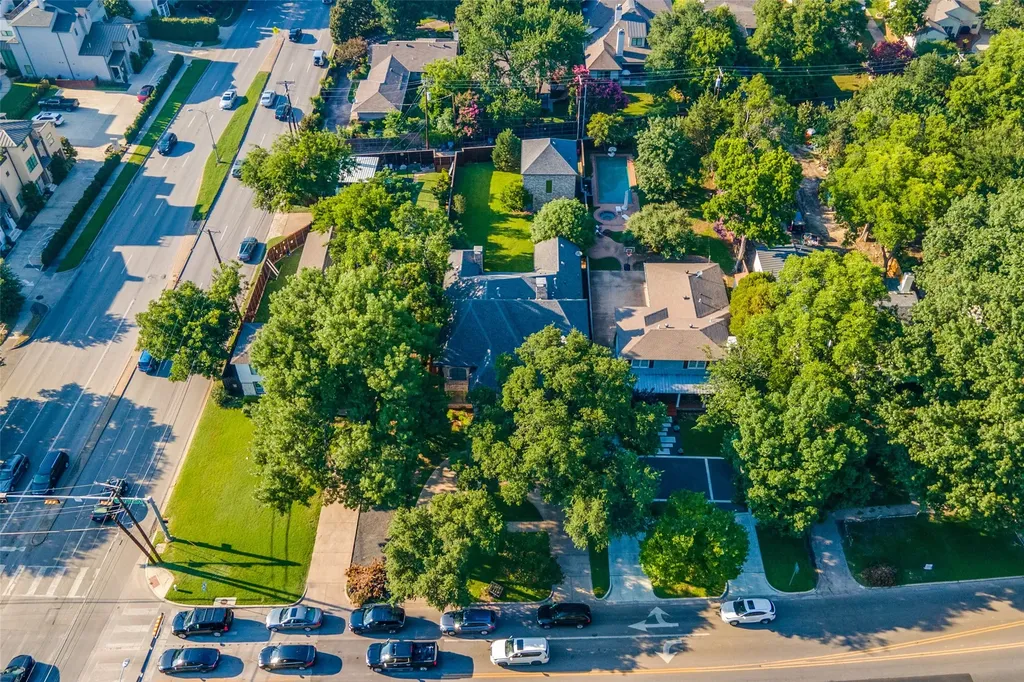 5311 W University Boulevard Dallas TX 75209