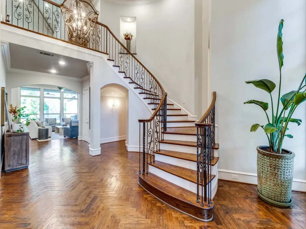 5311 W University Boulevard Dallas TX 75209