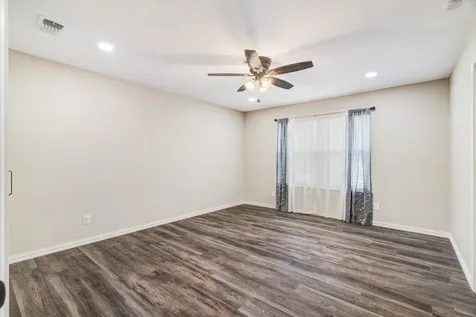 201 Fm 906 W Powderly TX 75473