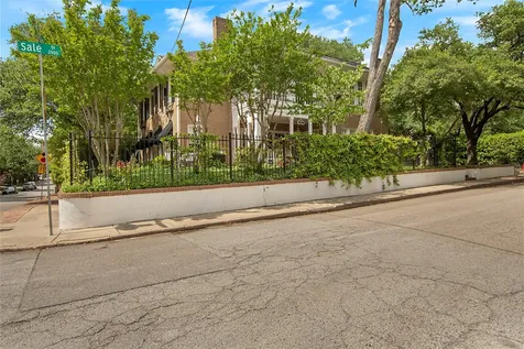 3502 Gillespie Street Dallas TX 75219