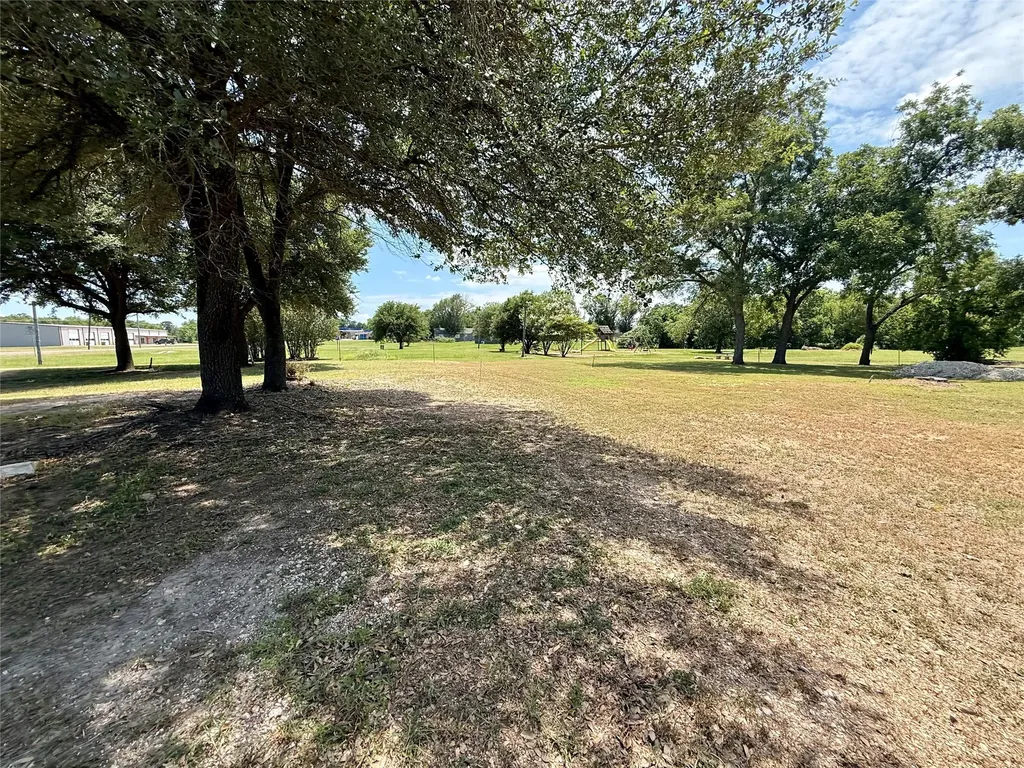 Tbd N Commerce Bremond TX 76629