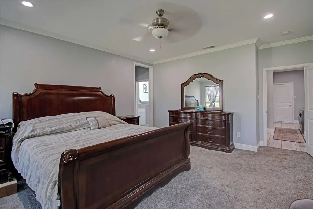 8789 Hutcheson Hill Road Springtown TX 76082