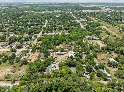 1152 Elva Warren Street Fort Worth TX 76115