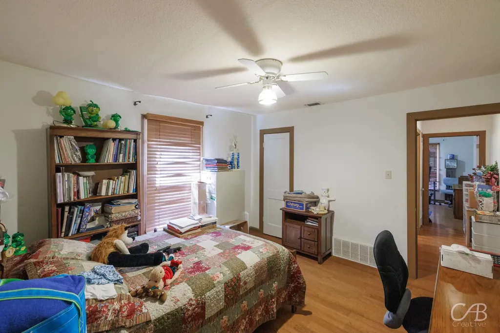 1406 W Commerce Street Eastland TX 76448