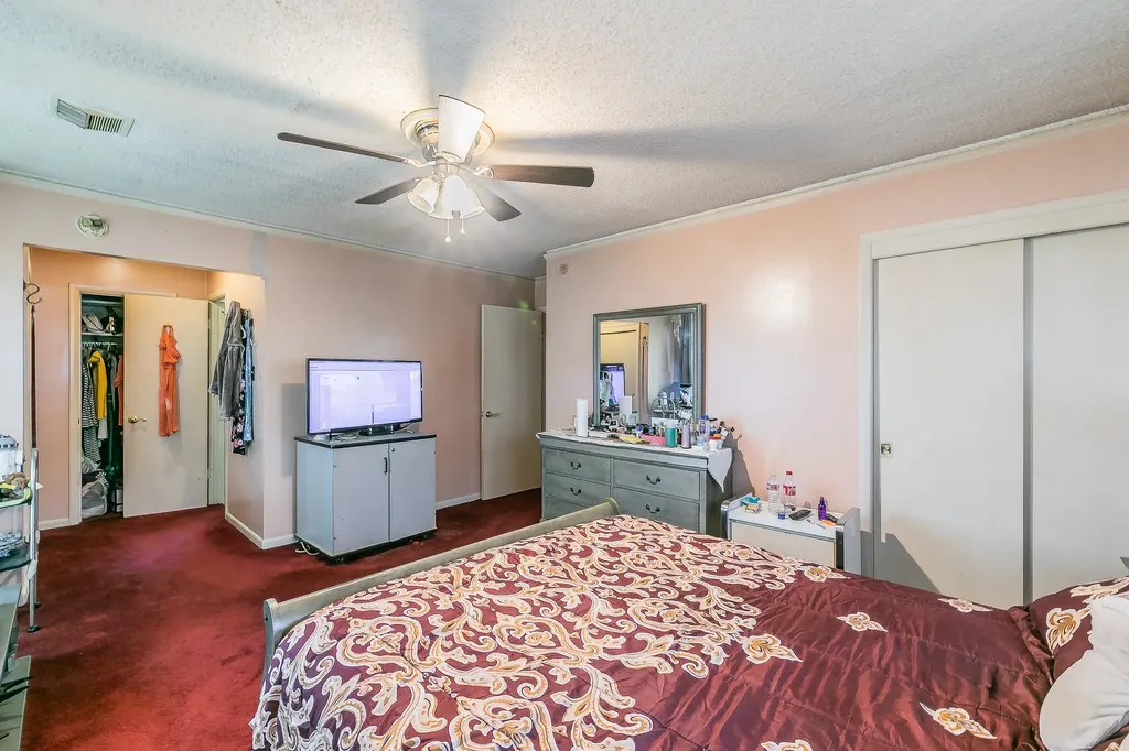 6207 Lyndon B Johnson Freeway Dallas TX 75240