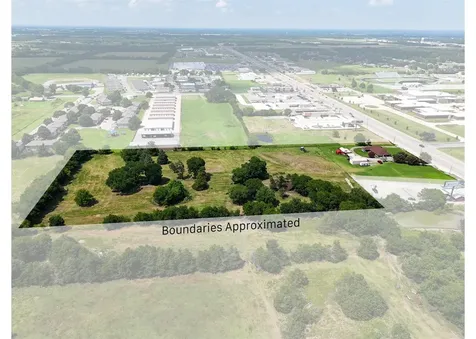 1709 N State Highway 121 Bonham TX 75418
