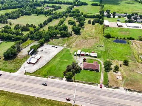 1709 N State Highway 121 Bonham TX 75418