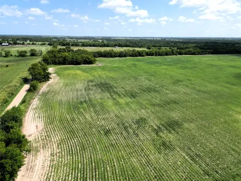 48AC Cr 2165 Klondike TX 75440
