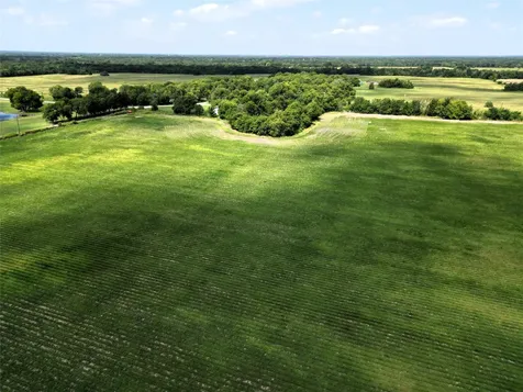 48AC Cr 2165 Klondike TX 75440