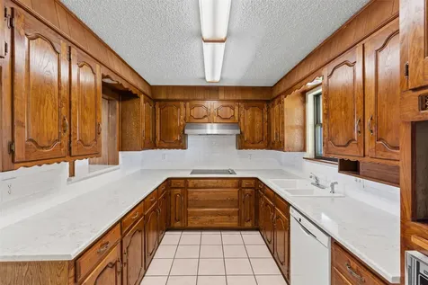 237 Hcr 1444 Blum TX 76627