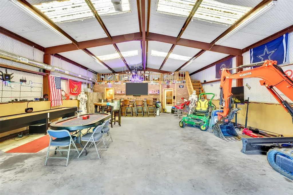 4270 Mambrino Highway Granbury TX 76048