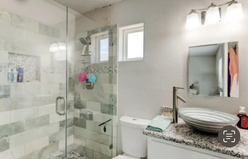 2933 S Hills Fort Worth TX 76109