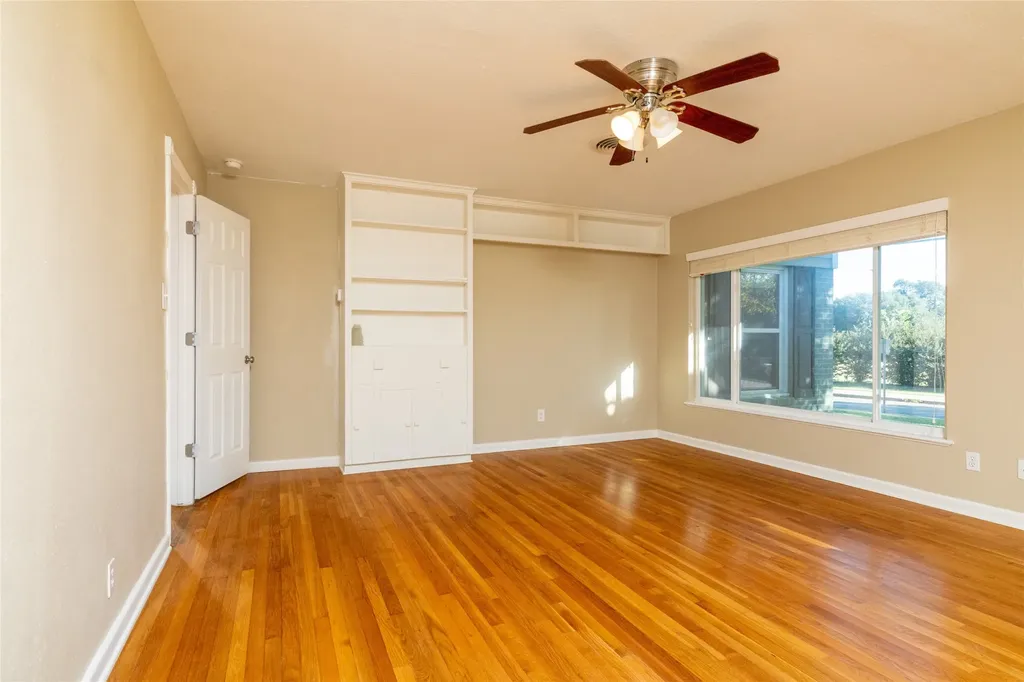 6401 Drury Lane Fort Worth TX 76116