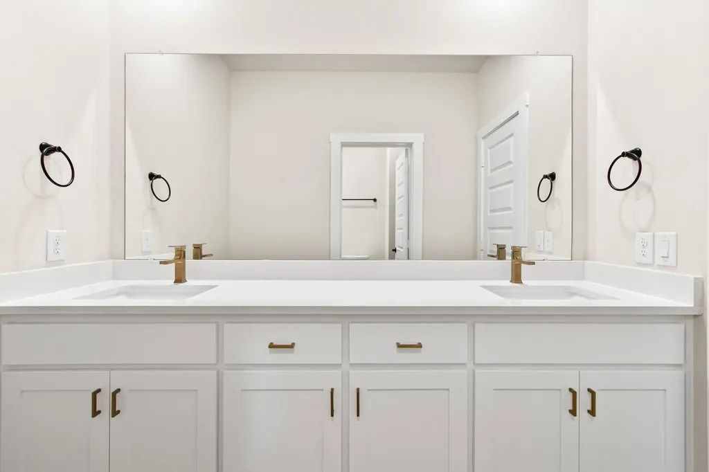2028 Aldrich Mews Celina TX 75009