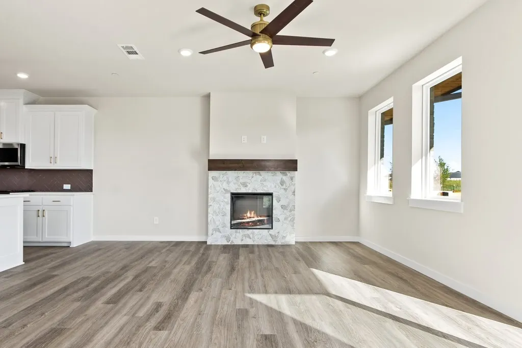 2028 Aldrich Mews Celina TX 75009