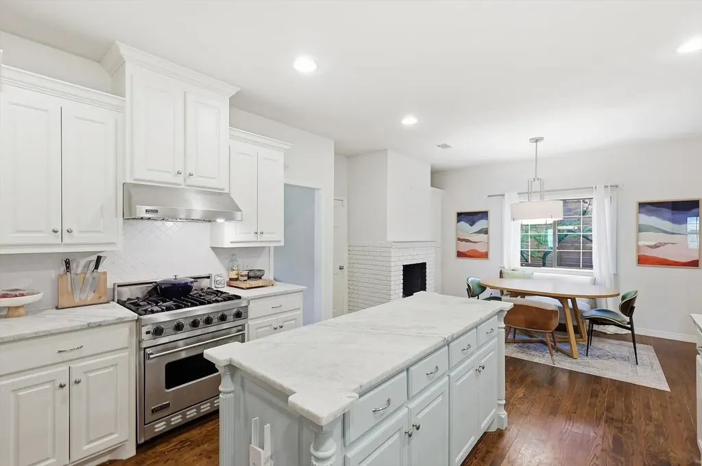 6631 Sunnyland Lane Dallas TX 75214