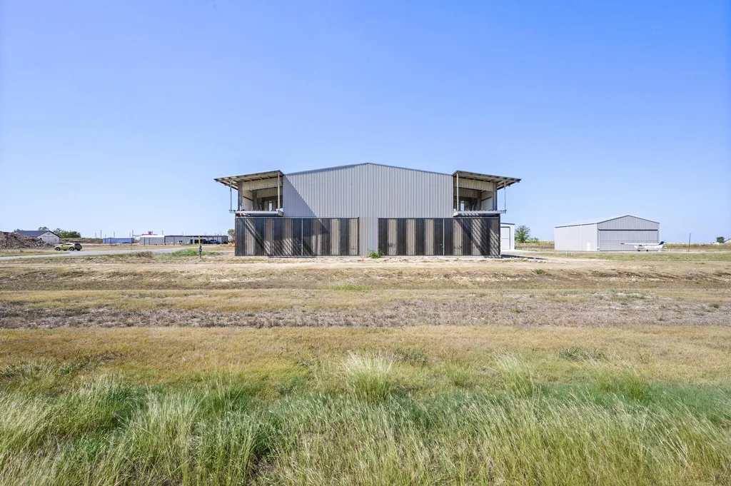 15850 Salado Airport Road Salado TX 76571
