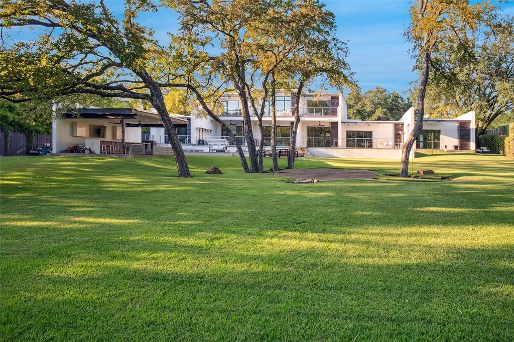 5036 Radbrook Place Dallas TX 75220