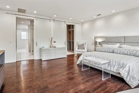5036 Radbrook Place Dallas TX 75220