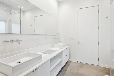 5036 Radbrook Place Dallas TX 75220