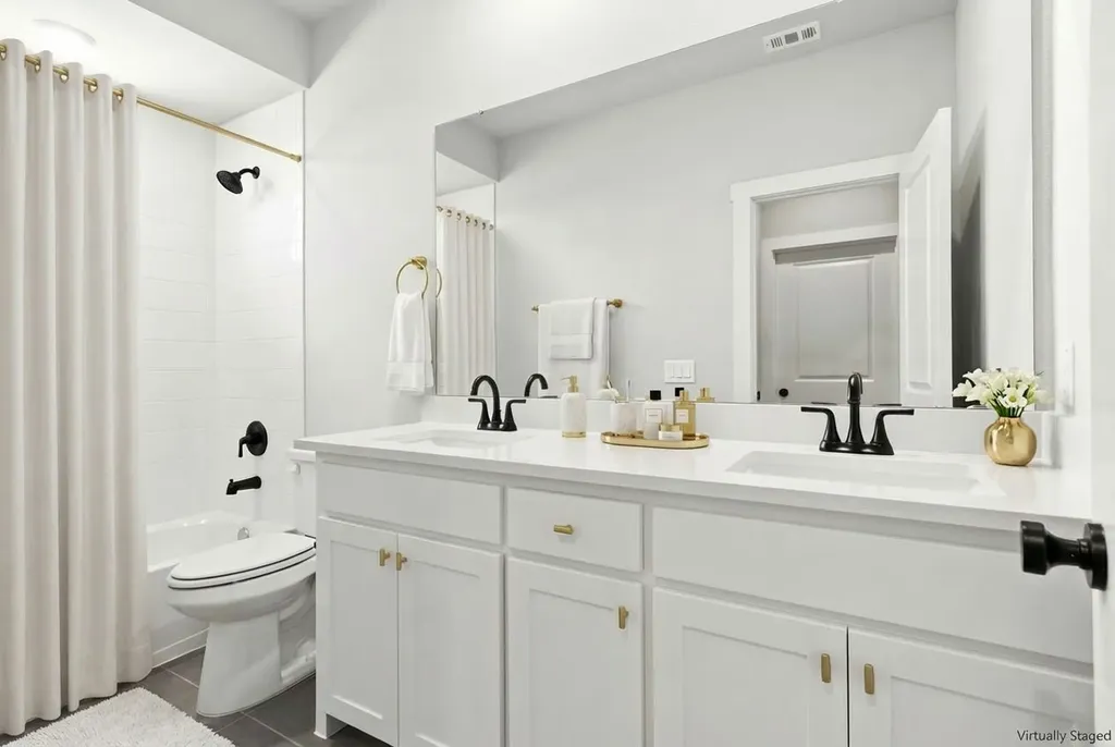 2020 NE Aldrich Mews Celina TX 75009