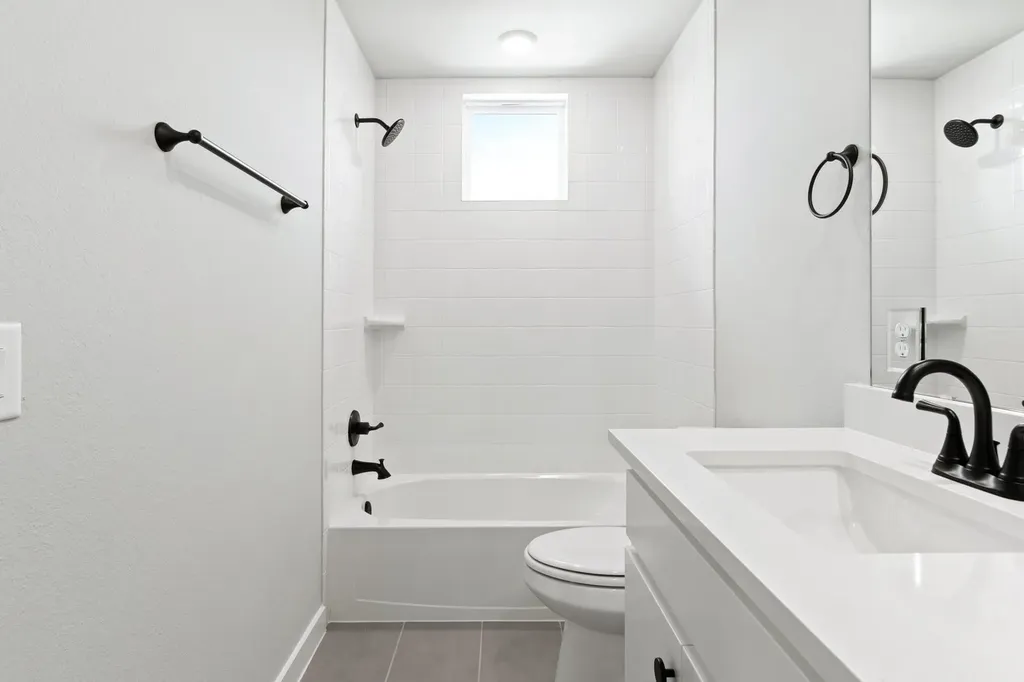 2020 NE Aldrich Mews Celina TX 75009