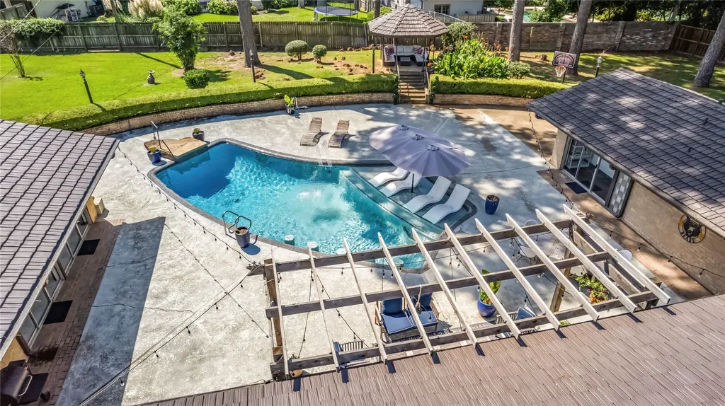 1300 Montclair Street Longview TX 75601