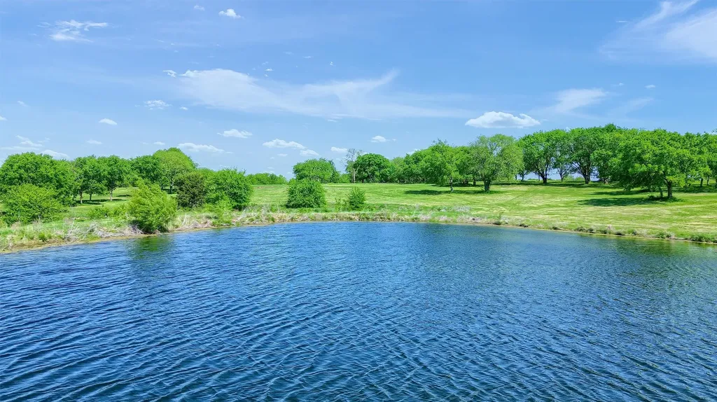 695 Mackey Road Gunter TX 75058