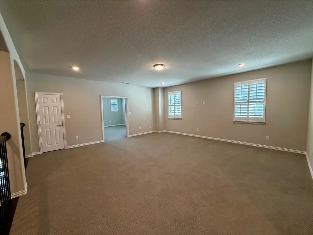 2705 Walnut Creek Lane The Colony TX 75056