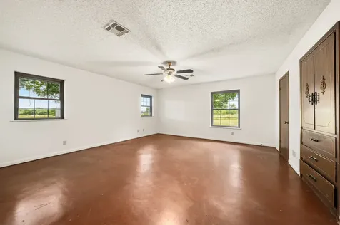 821 E Stegall Road Robinson TX 76706