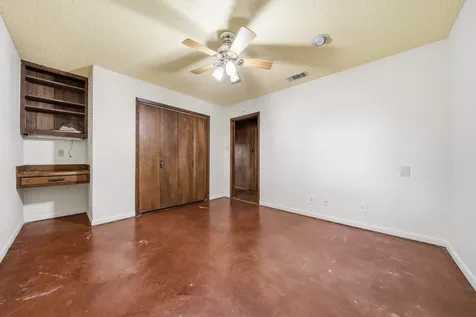821 E Stegall Road Robinson TX 76706