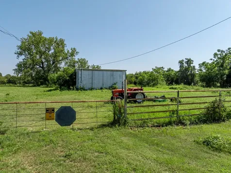 821 E Stegall Road Robinson TX 76706