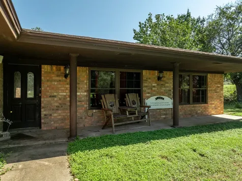821 E Stegall Road Robinson TX 76706