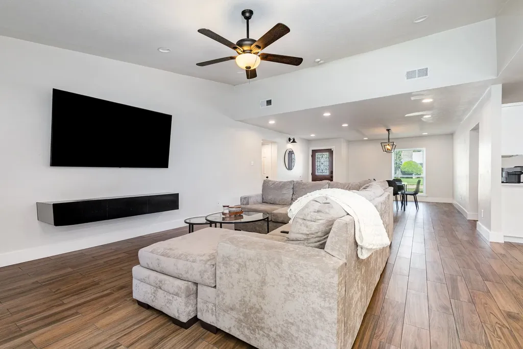 1616 Montana Trail Plano TX 75023
